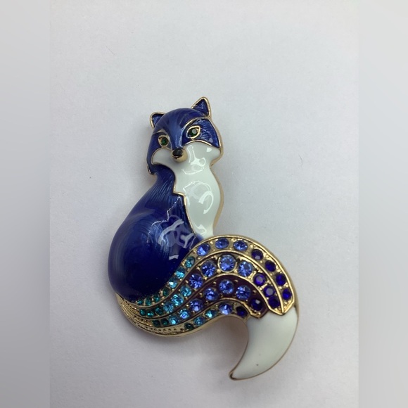 Foxy Foxy Blue Brooch - Picture 2 of 3